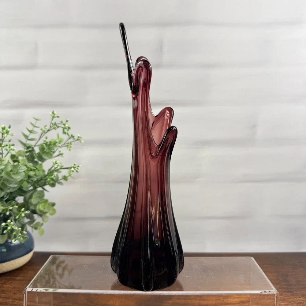 Amethyst Purple Swung Art Glass Vase Vintage Ribbed 10